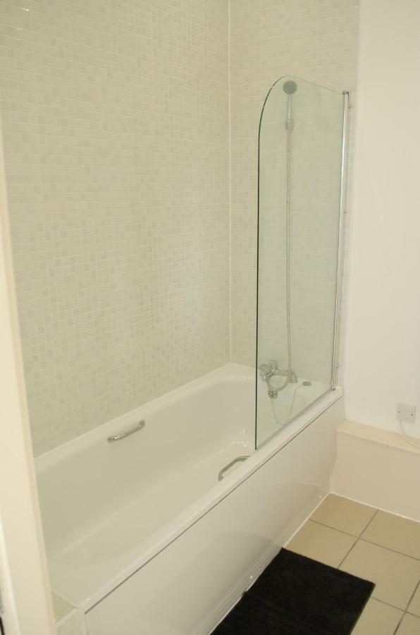 Penthouse In Liverpool City Centre - Free Parking - Balcony - By Happy Days Kültér fotó