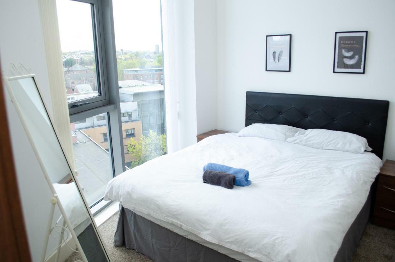 Penthouse In Liverpool City Centre - Free Parking - Balcony - By Happy Days Kültér fotó